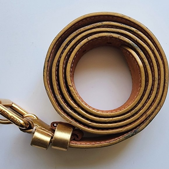 LOUIS VUITTON - AUTHENTIC METALLIC GOLD LEATHER PERFORATED MAHINA BELT - Picture 3 of 10